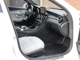 Mercedes-Benz C 300 AMG* ПАМЕТ* МЪРТВА ТОЧКА* ПАНОРАМА* КАМЕРА* КОЖА* , снимка 13