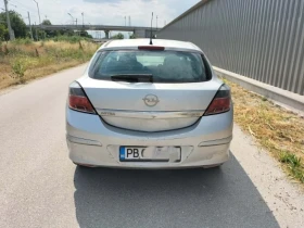 Opel Astra, снимка 2