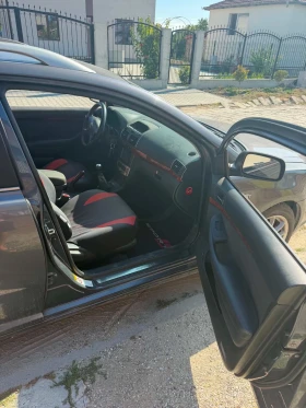 Toyota Avensis, снимка 10
