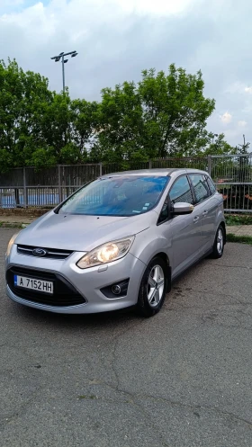  Ford Grand C-Max
