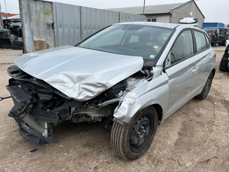 Hyundai I20 1.2i, снимка 3 - Автомобили и джипове - 44716850