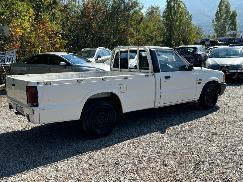 Ford Courier 2.5 D, снимка 6 - Автомобили и джипове - 47631791