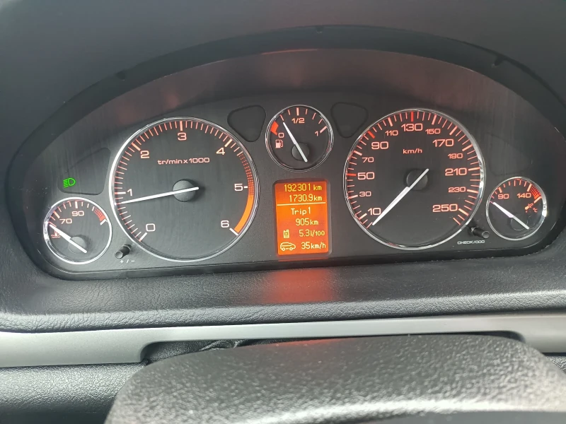 Peugeot 407 1.6 HDi Панорама, снимка 17 - Автомобили и джипове - 48311798