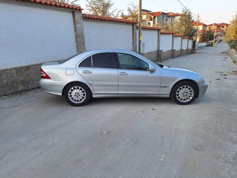 Mercedes-Benz C 180 Kompressor Face Elegance, снимка 9 - Автомобили и джипове - 48490514