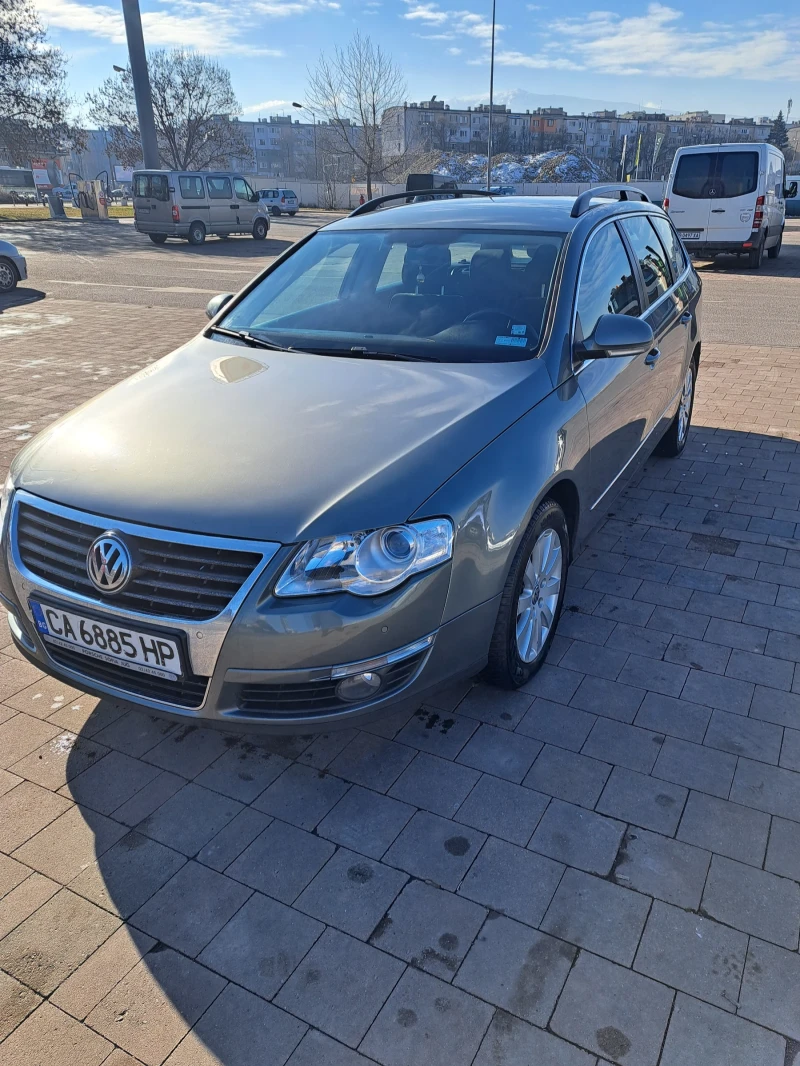 VW Passat, снимка 1 - Автомобили и джипове - 48561849