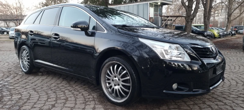 Toyota Avensis 2.0i * AVTOMAT* * NAVI* * СРВИЗНА ИСТОРИЯ* * SWISS, снимка 3 - Автомобили и джипове - 48645928