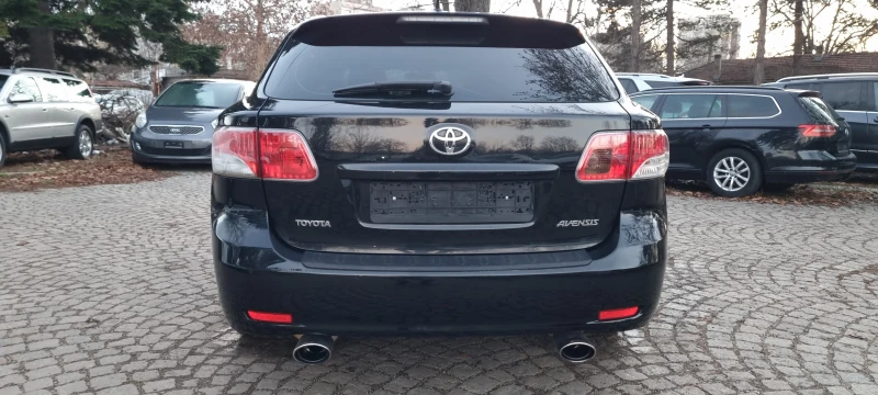 Toyota Avensis 2.0i * AVTOMAT* * NAVI* * СРВИЗНА ИСТОРИЯ* * SWISS, снимка 6 - Автомобили и джипове - 48645928