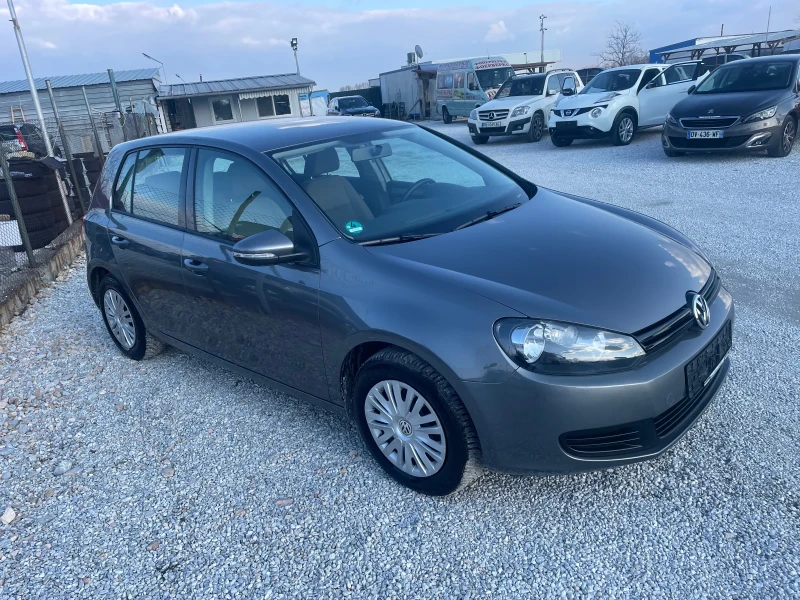 VW Golf 1.6, снимка 11 - Автомобили и джипове - 49275088