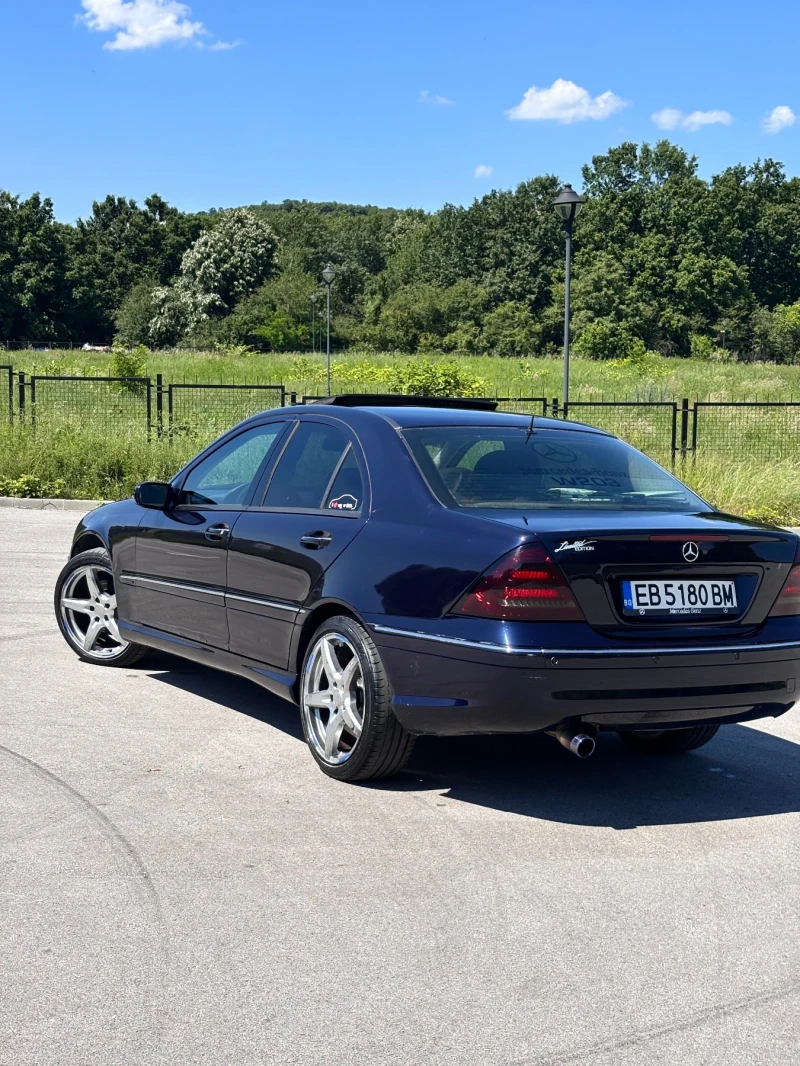 Mercedes-Benz C 270 W203, снимка 3 - Автомобили и джипове - 52209469