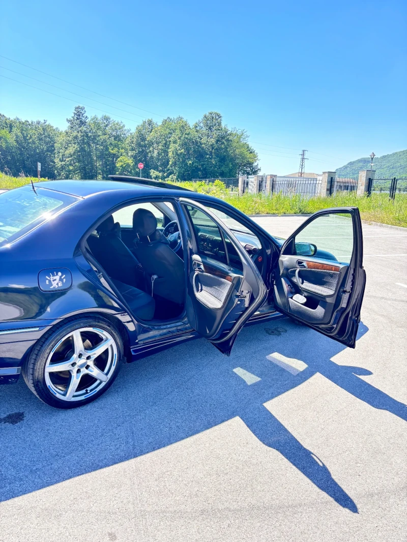 Mercedes-Benz C 270 W203, снимка 8 - Автомобили и джипове - 52209469