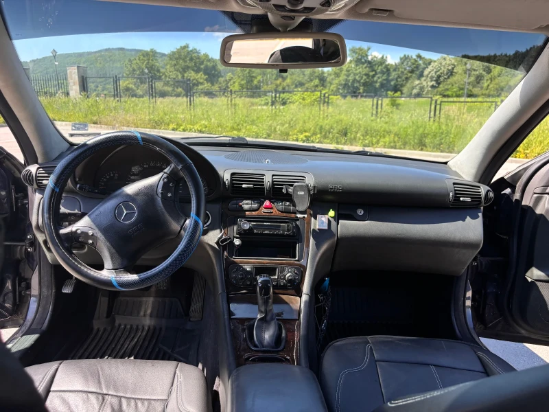 Mercedes-Benz C 270 W203, снимка 5 - Автомобили и джипове - 52209469