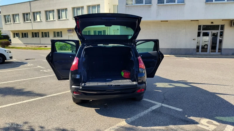Peugeot 3008 1.6 HDI* ОБСЛУЖЕНА* Надеждна* , снимка 5 - Автомобили и джипове - 51086523