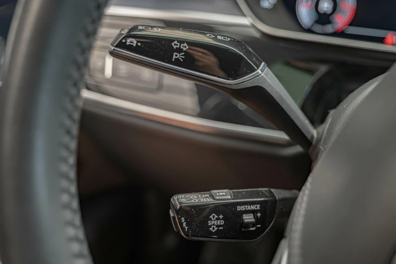 Audi A8 50TDI/RSE/Bang&Olufsen/Обдухване/Шибедах/Амбиент, снимка 13 - Автомобили и джипове - 51435253