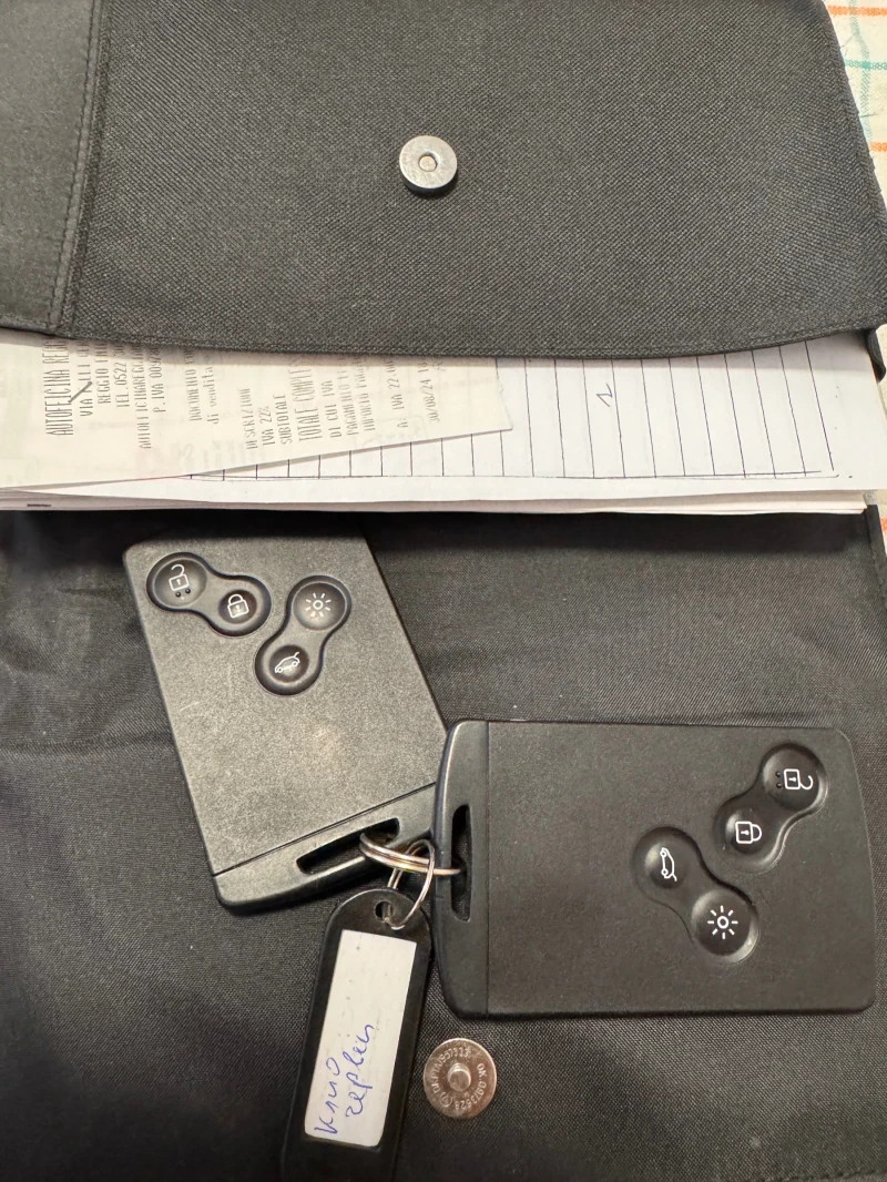 Renault Clio Clio 4 НАВИ, снимка 14 - Автомобили и джипове - 52543040