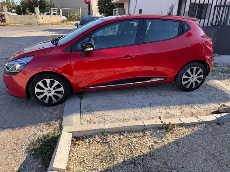 Renault Clio Clio 4 НАВИ, снимка 2 - Автомобили и джипове - 52543040