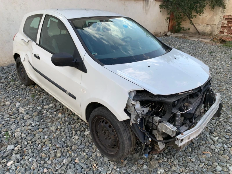 Renault Clio 1.5 DCI Климатик Товарно N1, снимка 3 - Автомобили и джипове - 51725965