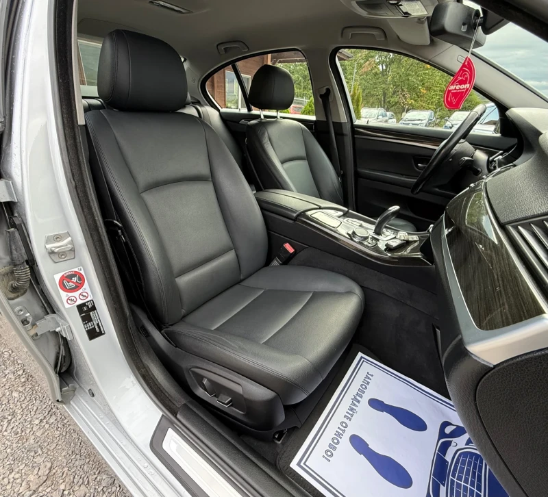 BMW 530 XD 258к.с * LUXURY* * Face-Lift* , снимка 13 - Автомобили и джипове - 51827242