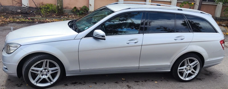 Mercedes-Benz C 220 CDI 220, снимка 4 - Автомобили и джипове - 51941434