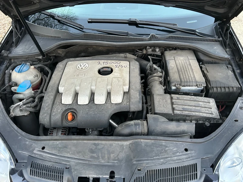 VW Golf 2.0 TDI, снимка 5 - Автомобили и джипове - 52512286