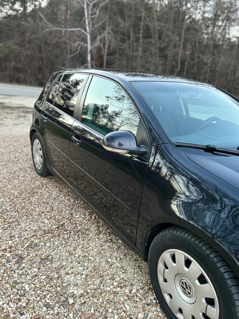 VW Golf 2.0 TDI, снимка 4 - Автомобили и джипове - 52512286