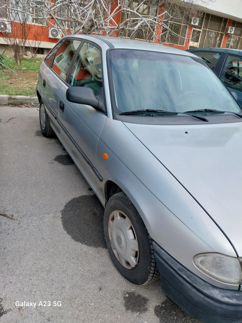 Opel Astra, снимка 10 - Автомобили и джипове - 53454310