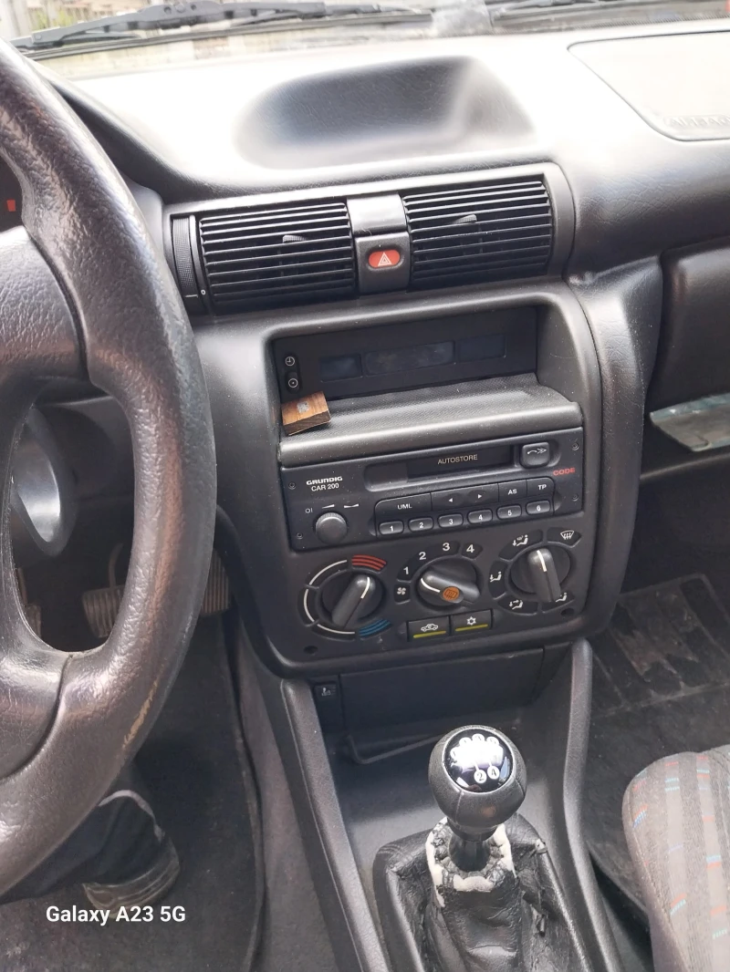 Opel Astra, снимка 4 - Автомобили и джипове - 53454310