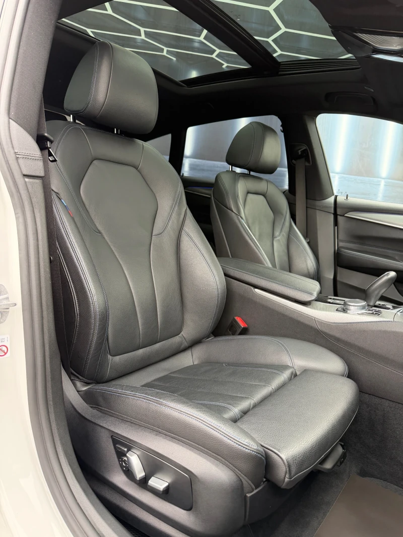 BMW 6 GT M-Packet, снимка 14 - Автомобили и джипове - 53463232