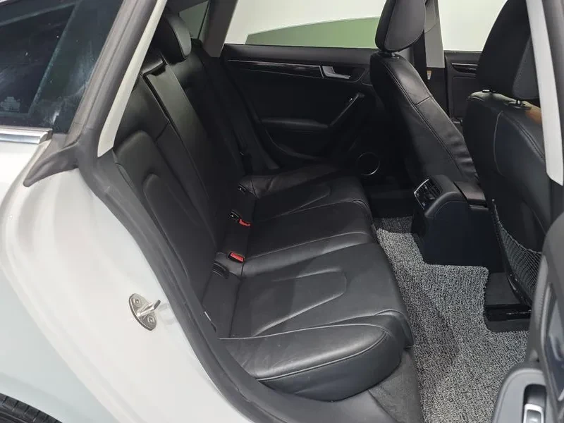 Audi A5 2.0 TDI Quattro, снимка 12 - Автомобили и джипове - 54146075