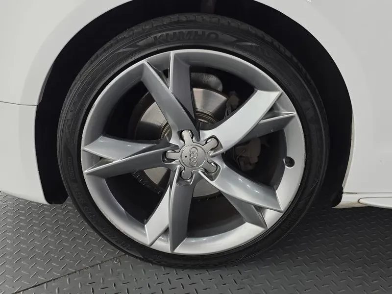 Audi A5 2.0 TDI Quattro, снимка 5 - Автомобили и джипове - 54146075