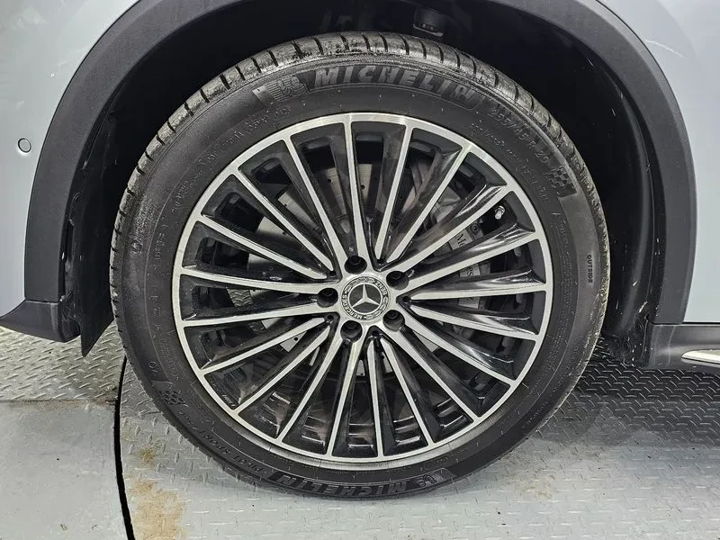 Mercedes-Benz CLE 300 4MATIC AMG Line, снимка 5 - Автомобили и джипове - 54736612