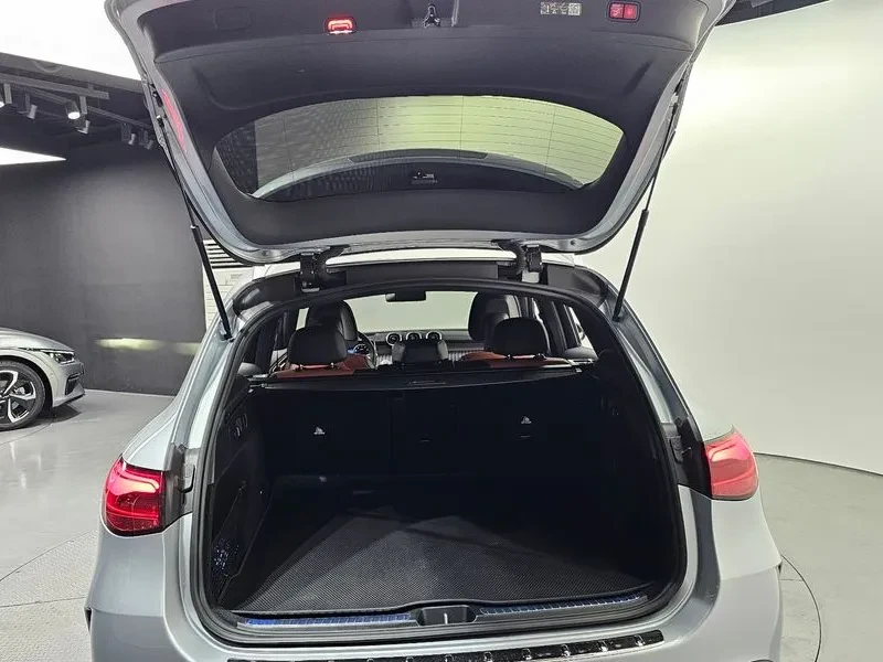 Mercedes-Benz CLE 300 4MATIC AMG Line, снимка 13 - Автомобили и джипове - 54736612