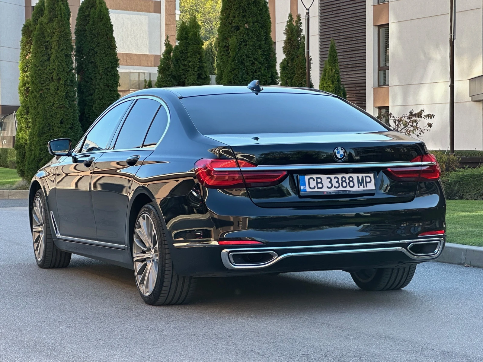 BMW 740 XDrive LASER - изображение 6