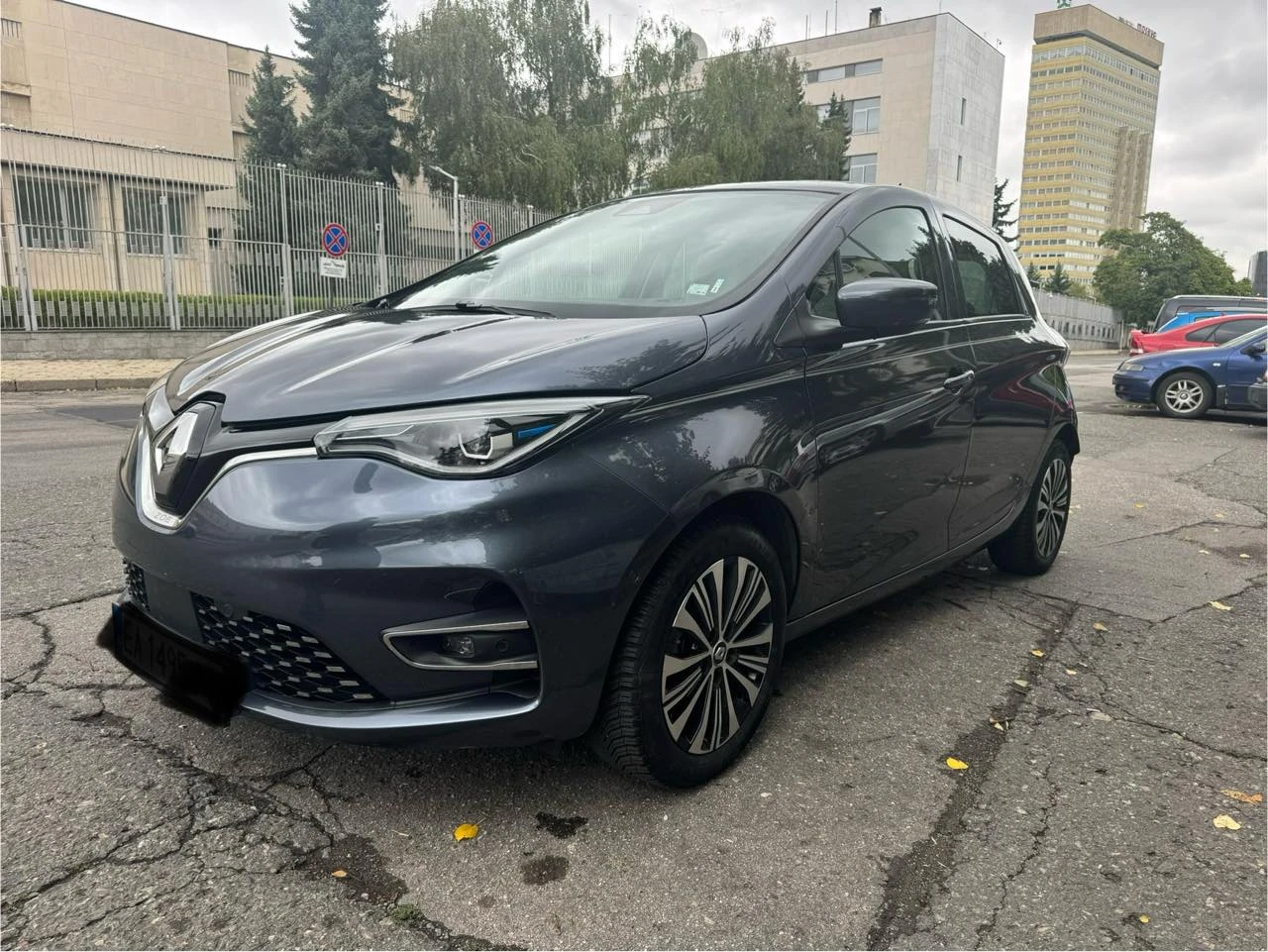 Renault Zoe R135 Riviera CCS | Mobile.bg   1