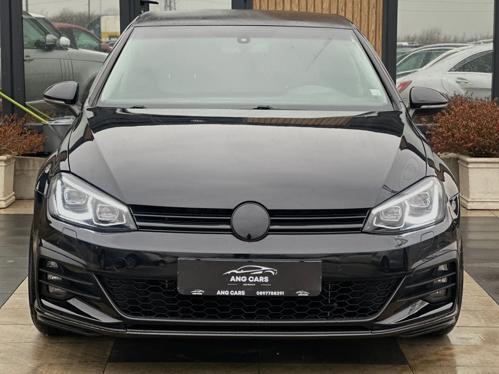 VW Golf * Rline* 2.0TDI* 4Motion* Сервизна История*  - изображение 2