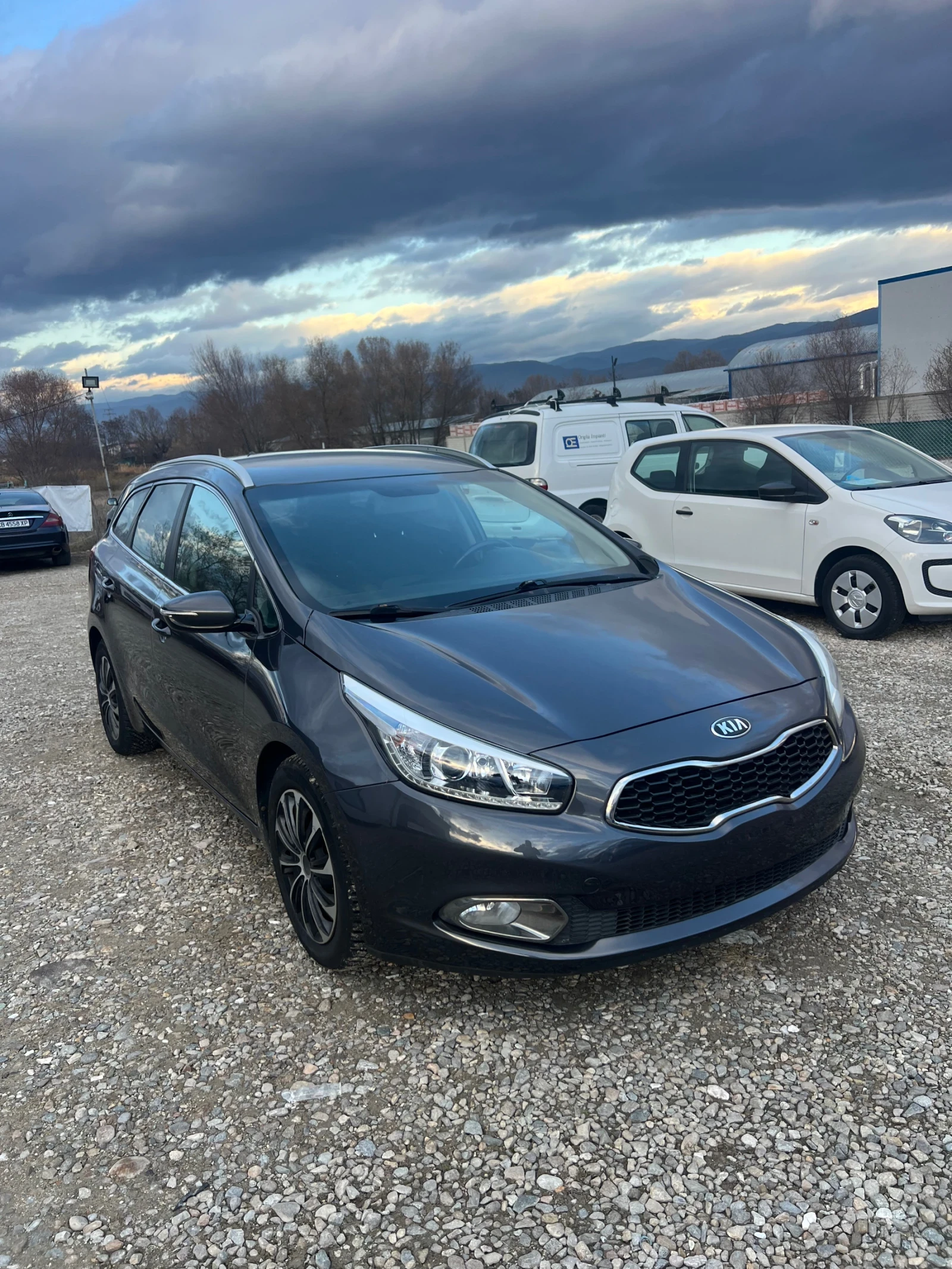 Kia Ceed 1.6CRDI* ЛИЗИНГ - изображение 2