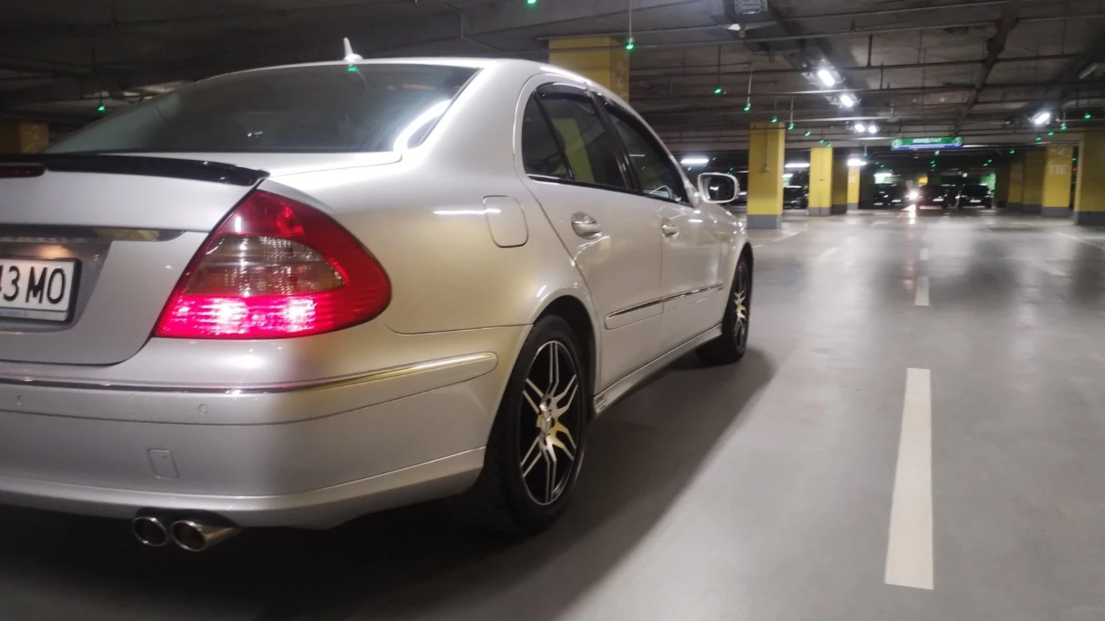 Mercedes-Benz E 350  - изображение 7