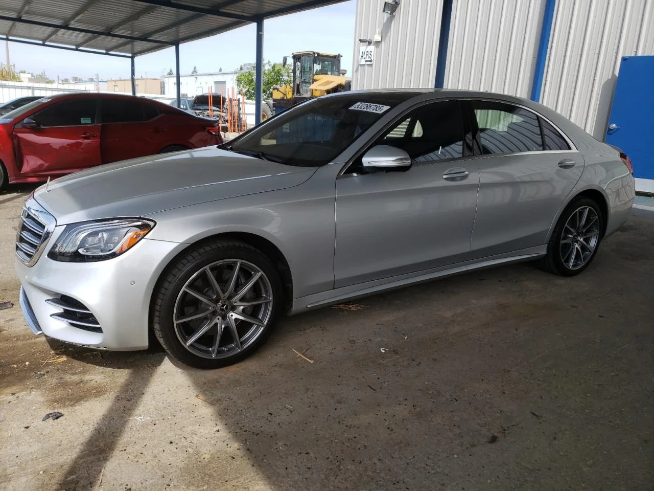 Mercedes-Benz S 560  - изображение 3