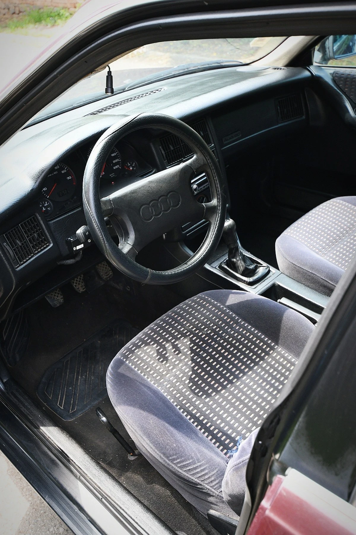Audi 80  - изображение 7
