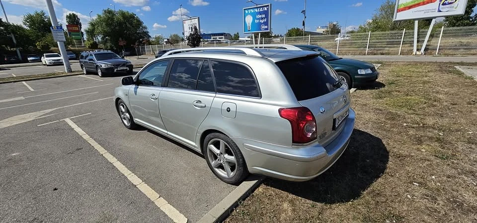 Toyota Avensis  - изображение 6