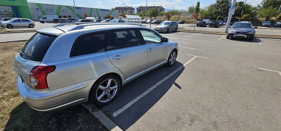 Toyota Avensis  - изображение 5