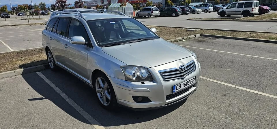 Toyota Avensis  - изображение 4
