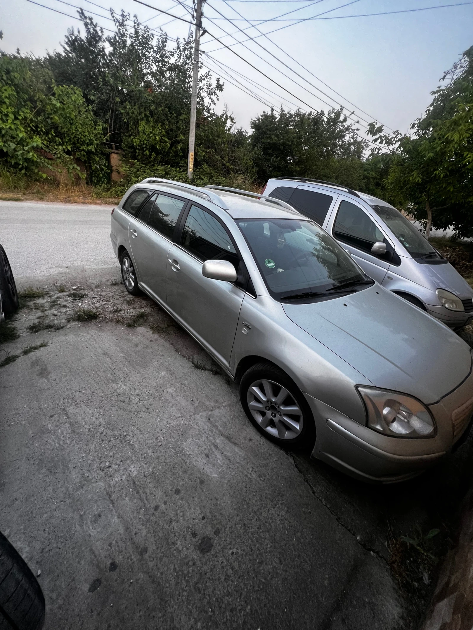 Toyota Avensis  - изображение 4