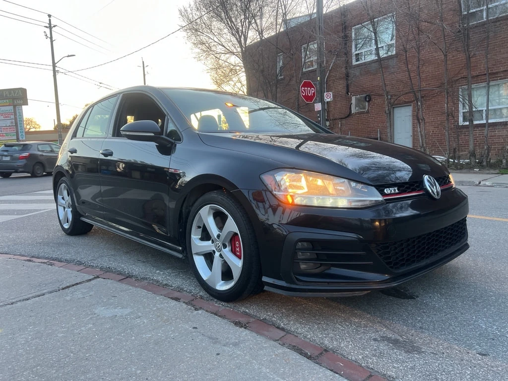 VW Golf GTI - изображение 2