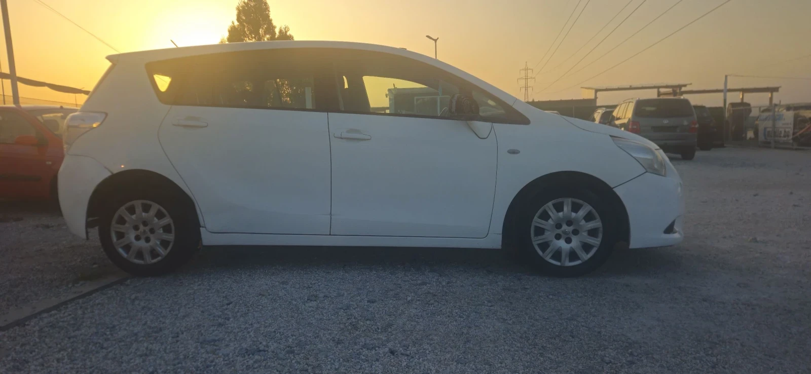 Toyota Verso 2.0D4D.125кс.Италия - изображение 4