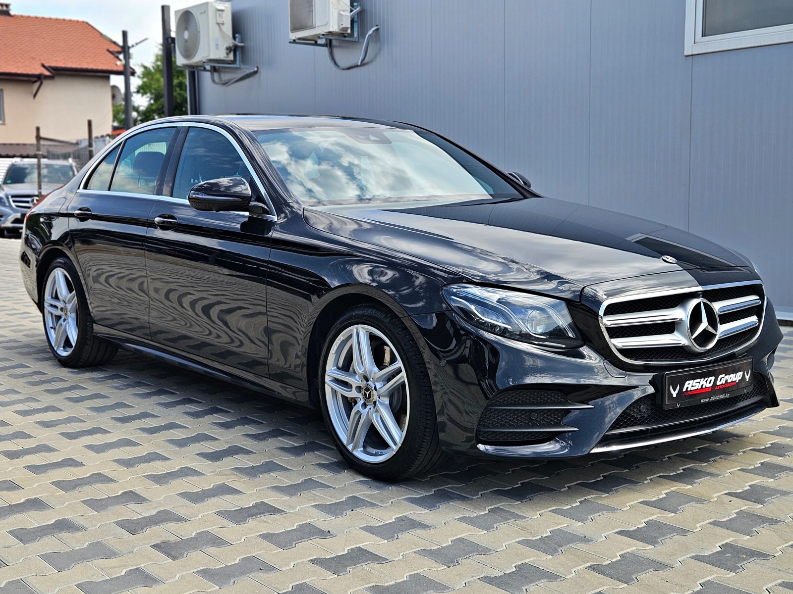 Mercedes-Benz E 220 AMG/DIGITAL/GERMANY/360CAMERA/ПОДГРЕВ/AMBIENT/LIZI - изображение 3