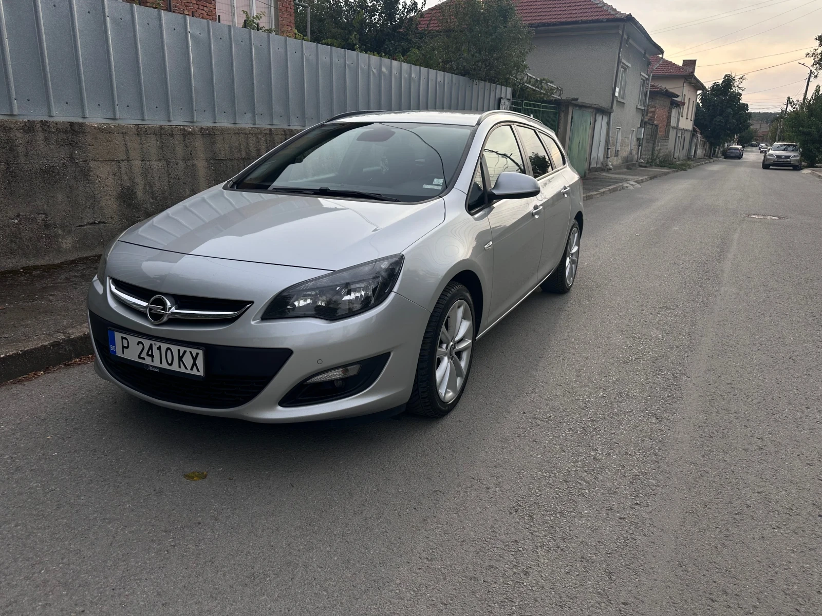 Opel Astra 1.6 CDTI - изображение 5