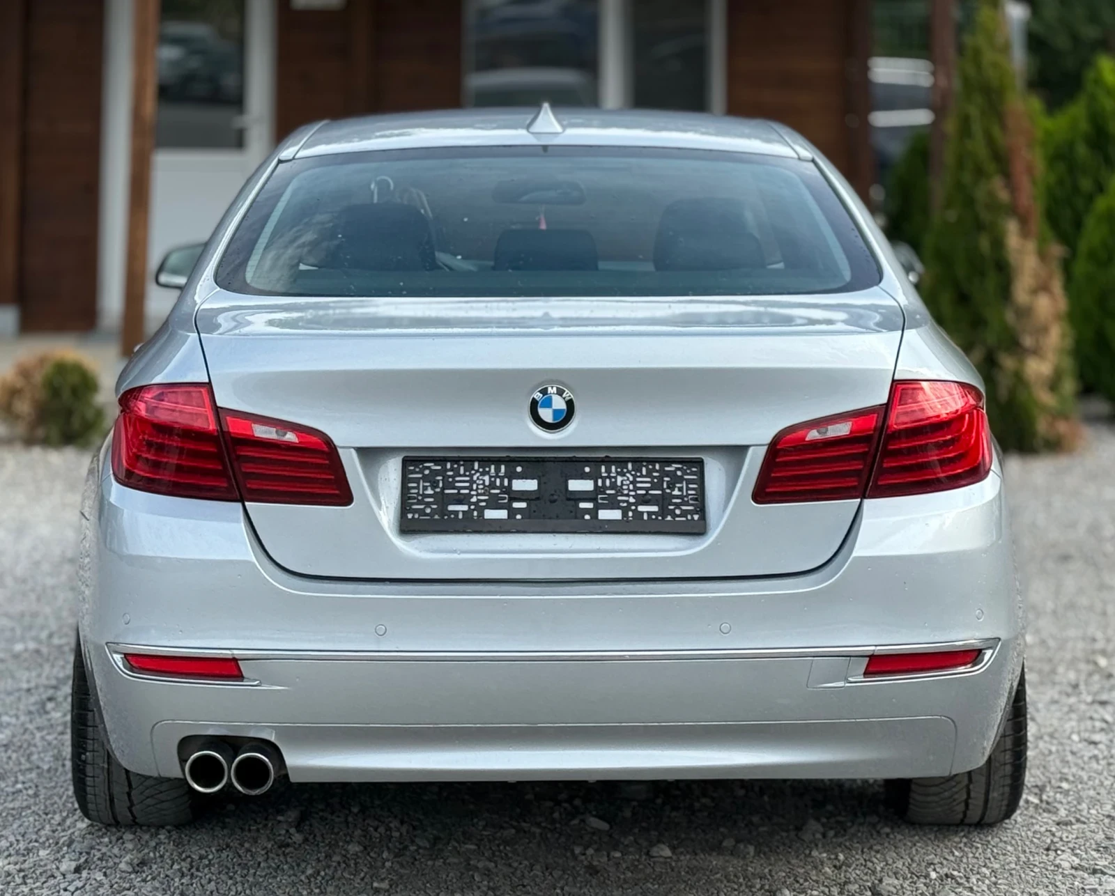 BMW 530 XD 258к.с * LUXURY* * Face-Lift*  - изображение 5
