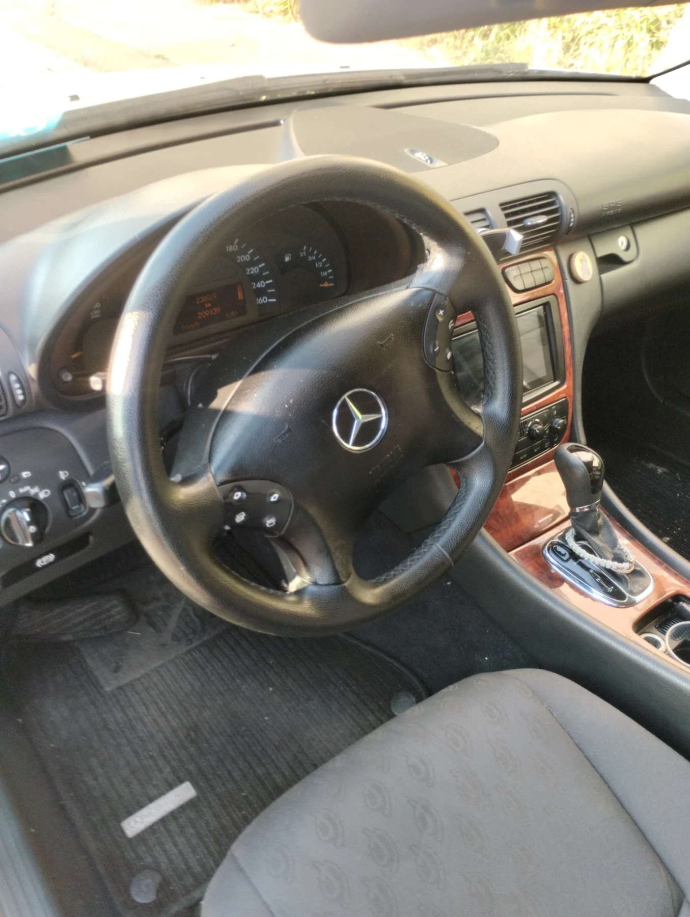 Mercedes-Benz C 220 C220SDI Комби - изображение 5