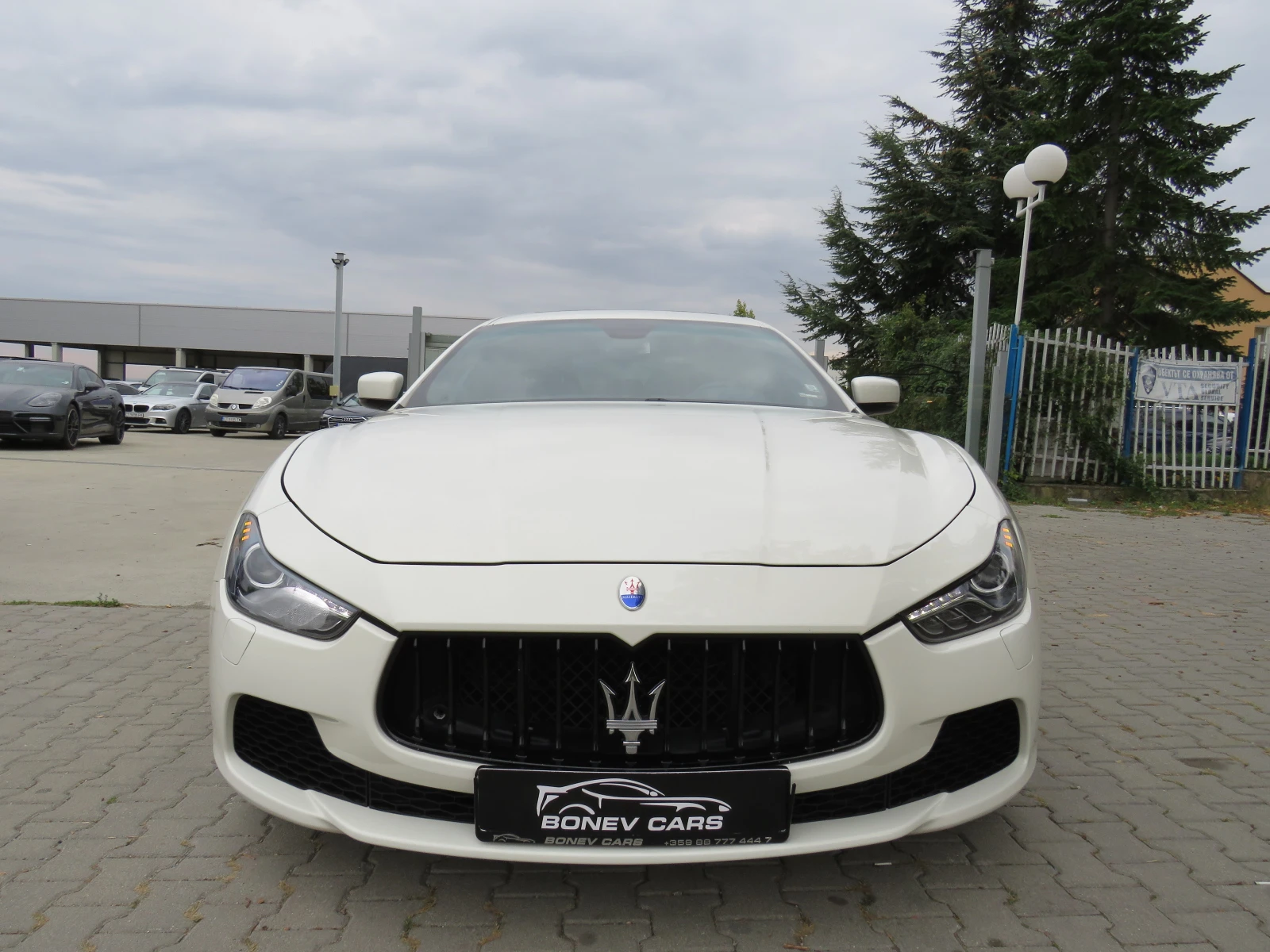 Maserati Ghibli * SQ4 4X4 РЕГИСТРИРАН*  - изображение 2