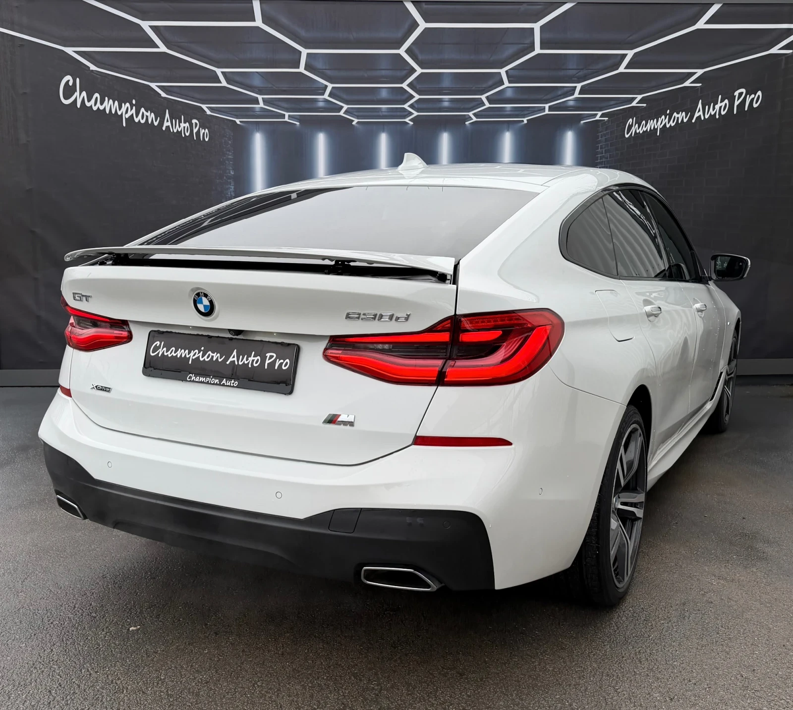 BMW 6 GT M-Packet - изображение 6